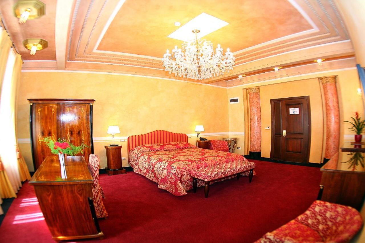 Отель Vigo Hotel Плоешти-32